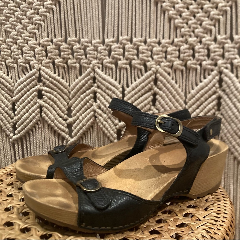 Dansko Tricia Black Milled Burnished Strappy Chunky Wooden Clogs - Picture 2 of 12